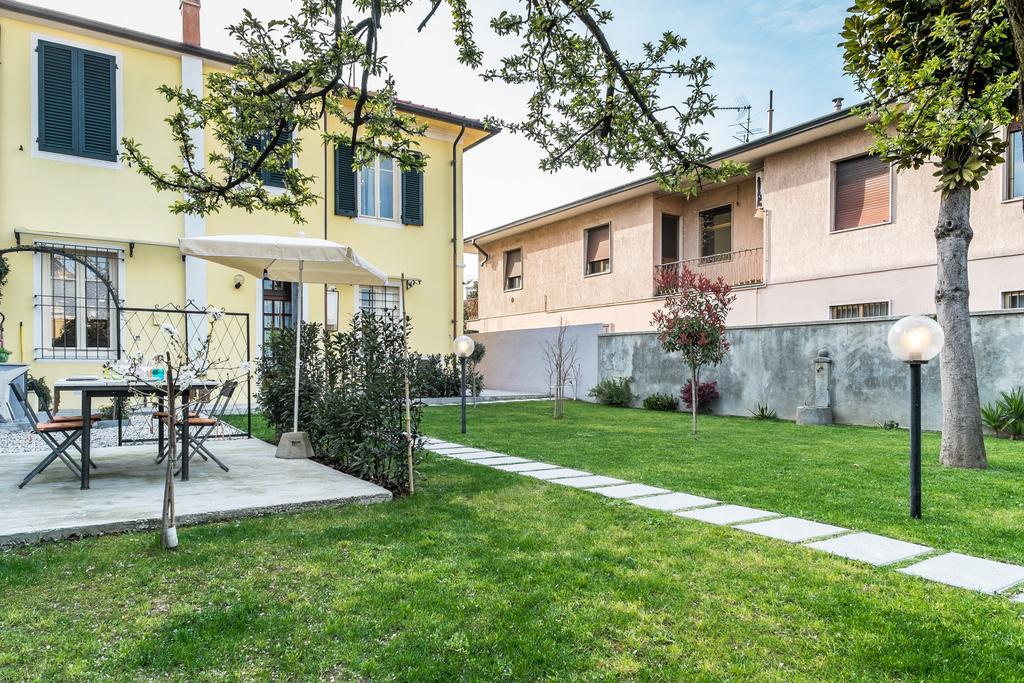 Villa Zibaldone, Vivi Il Giardino In Citta! Лука Екстериор снимка